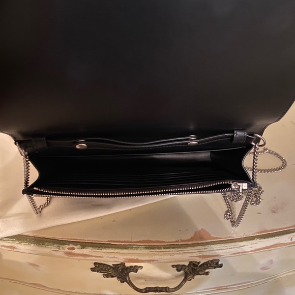 Celine Frame Wallet on Chain - Picture 4 of 6